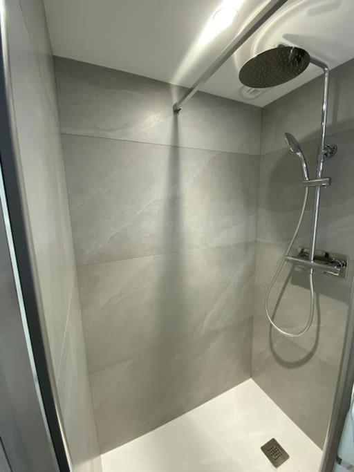 Appartement Atypique Et Fraichement Renove 생-발리에 외부 사진