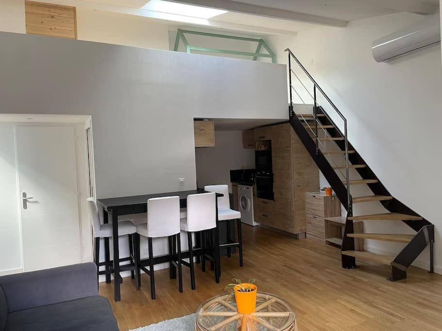 Appartement Atypique Et Fraichement Renove 생-발리에 외부 사진